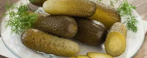 Сладкие маринованные огурцы с лимонной кислотой. Сладкие огурцы на зиму маринованные – 8 рецептов хрустящих огурцов