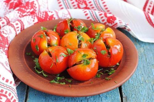 Какие помидоры лучше использовать для заготовки на зиму. 20 вкуснейших заготовок из помидоров на зиму