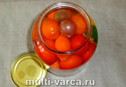 Вкусные и полезные: как заготовить помидоры половинками на зиму с петрушкой 15 Вкусные и полезные: как заготовить помидоры половинками на зиму с петрушкой 15
