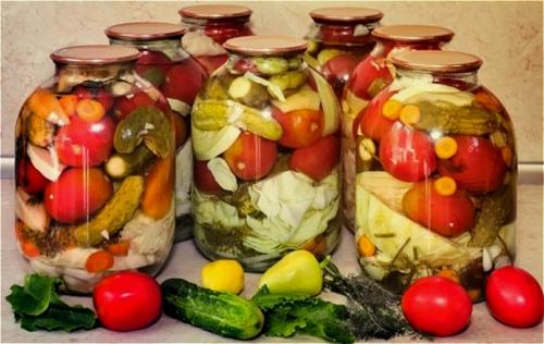 Огород в литровых банках. Овощное ассорти на зиму «пальчики оближешь» — самые вкусные рецепты ассорти из овощей