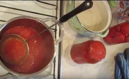 Какие виды помидоров лучше всего использовать для приготовления очищенных помидоров в собственном соку. Помидоры в собственном соку на зиму — пальчики оближешь. 6 простых рецептов