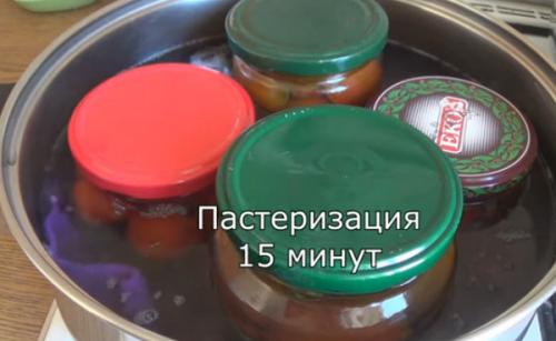 Что такое помидоры в желе с петрушкой и кинзой. Обалденные помидоры в желе на зиму. Пальчики оближешь!