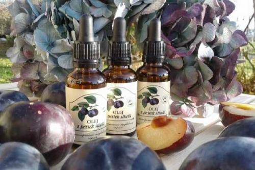 Можно ли использовать белые сливы в косметике. Масло сливовых косточек: свойства, как пользоваться