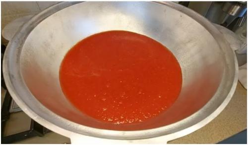 Как делать помидоры в собственном соку на зиму рецепты. Томаты в собственном соку на зиму – 7 самых вкусных рецептов в домашних условиях