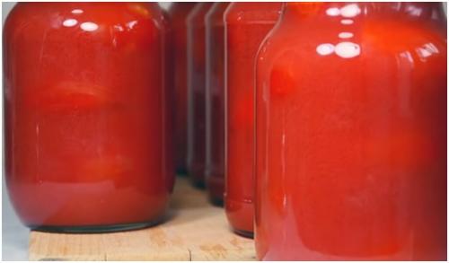 Как делать помидоры в собственном соку на зиму рецепты. Томаты в собственном соку на зиму – 7 самых вкусных рецептов в домашних условиях