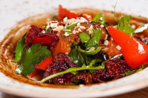 Какие блюда можно приготовить из вяленых овощей. 20 салатов с вялеными помидорами для настоящих гурманов