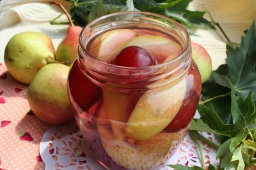 Можно ли использовать другие фрукты вместо сливы для приготовления пьяного компота. Компот из сливы: 20 лучших рецептов на любой вкус