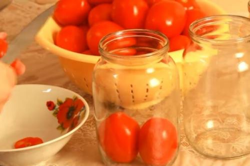 Консервирование помидоров в собственном соку на зиму в банках рецепты. Томаты в собственном соку без уксуса и стерилизации