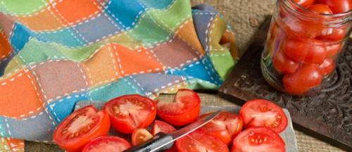 Рецепты помидоров в собственном соку на зиму. Помидоры в собственном соку — 6 простых рецептов на зиму