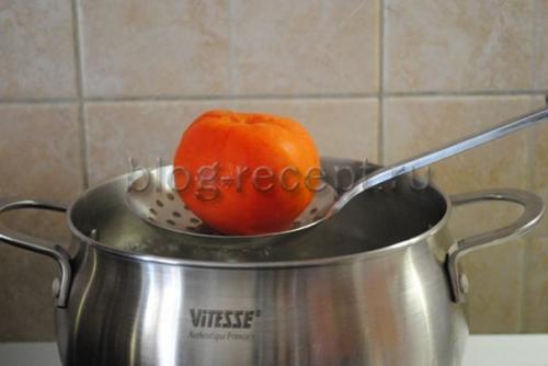 Как делать помидоры в собственном соку на зиму рецепты. Помидоры в собственном соку без кожуры на зиму: рецепт пальчики оближешь!