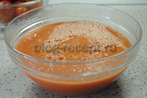 Как делать помидоры в собственном соку на зиму рецепты. Помидоры в собственном соку без кожуры на зиму: рецепт пальчики оближешь!