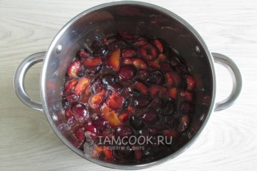 Сливы с шоколадом. Слива в шоколадном сиропе 04 Сливы с шоколадом. Слива в шоколадном сиропе 04