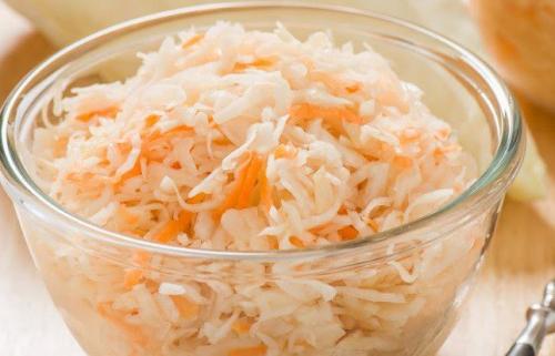 Можно ли квасить раннюю капусту. Как квасить молодую капусту в домашних условиях в банках