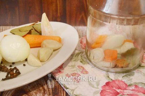 Вкусный и полезный: рецепт консервации помидор с петрушкой 16 Вкусный и полезный: рецепт консервации помидор с петрушкой 16