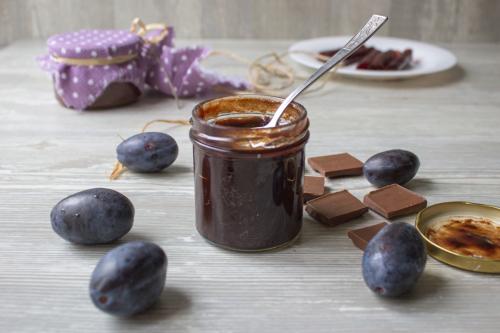 Как долго нужно варить сливы в шоколаде, чтобы они были готовы. Варенье «Слива в шоколаде»