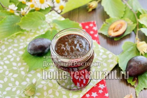 Какие ингредиенты необходимы для приготовления сладкой сливы в шоколаде Нутелла.