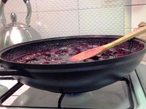 Какие сочетания с другими продуктами можно использовать с вареньем из слив мужского каприза
