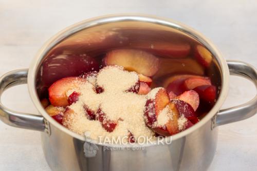 Сладкий взрыв вкусных ароматов: рецепт варенья из сливы с какао и маслом 02 Сладкий взрыв вкусных ароматов: рецепт варенья из сливы с какао и маслом 02