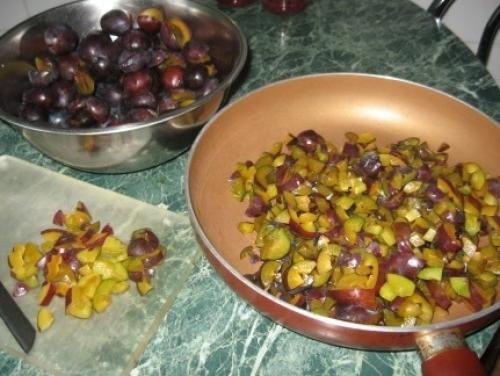 Какие орехи можно использовать для приготовления шоколадного сливового варенья с орехами. Сливовое варенье с орехами