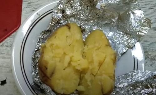 Крошка картошка с курицей. Крошка картошка – рецепты в духовке в домашних условиях