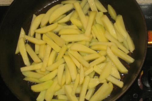 Чтобы жареная картошка всегда была вкусной. Жареная картошка на сковороде — 8 вкусных рецептов