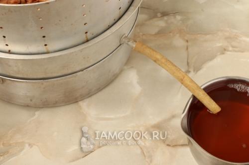 Заморозка вкуса: как приготовить яблочный сок на зиму с помощью соковарки 28 Заморозка вкуса: как приготовить яблочный сок на зиму с помощью соковарки 28