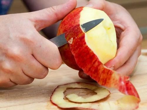 Можно ли использовать жмых из яблок для создания декоративных элементов