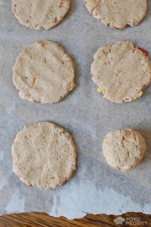 Какие блюда можно приготовить с помощью яблочного жмыха для вегетарианцев и веганов. Рецепт: Овсяное печенье с яблочным жмыхом без сахара - диетическое