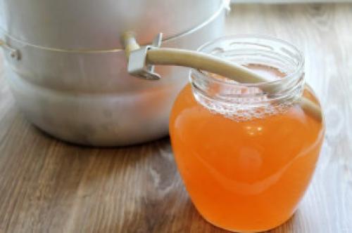 Как правильно хранить яблоки после соковарки. Яблочный сок в соковарке на зиму