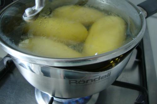 Как сварить картошку кубиками. Рецепт вареной картошки