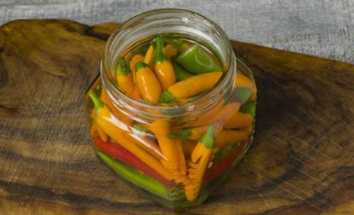 Как засолить горький перец по-корейски. Острый маринованный перец в уксусе холодным способом