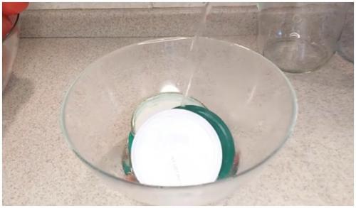 Помидоры в собственном соку на зиму пошаговый рецепт. Томаты в собственном соку на зиму – 7 самых вкусных рецептов в домашних условиях