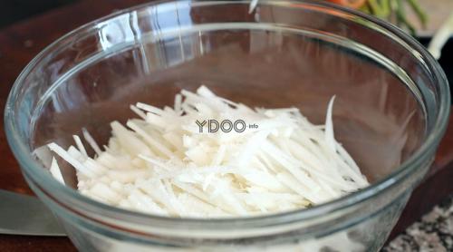 Блюда с острым стручковым перцем. Сэндвичи с колбасой и халапеньо 24