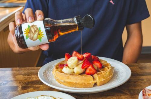 Можно ли использовать вместо сахара мёд или другие сладкие ингредиенты. Мёд или топинамбур? Чем заменить сахар и есть ли в этом смысл