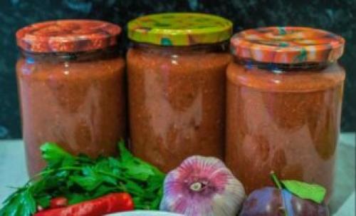 Какие соусы или маринады можно приготовить из медовой сливы. Классический ткемали из слив на зиму