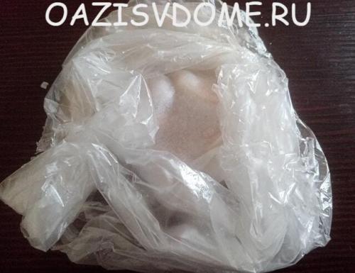 В чем замочить чеснок перед посадкой. Проращивание чеснока перед его весенней посадкой: как прорастить в холодильнике пошагово с фото