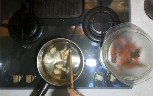 Маринованный полуострый перец рецепт. Маринованный острый перец на зиму — 10 простых рецептов, пальчики оближешь